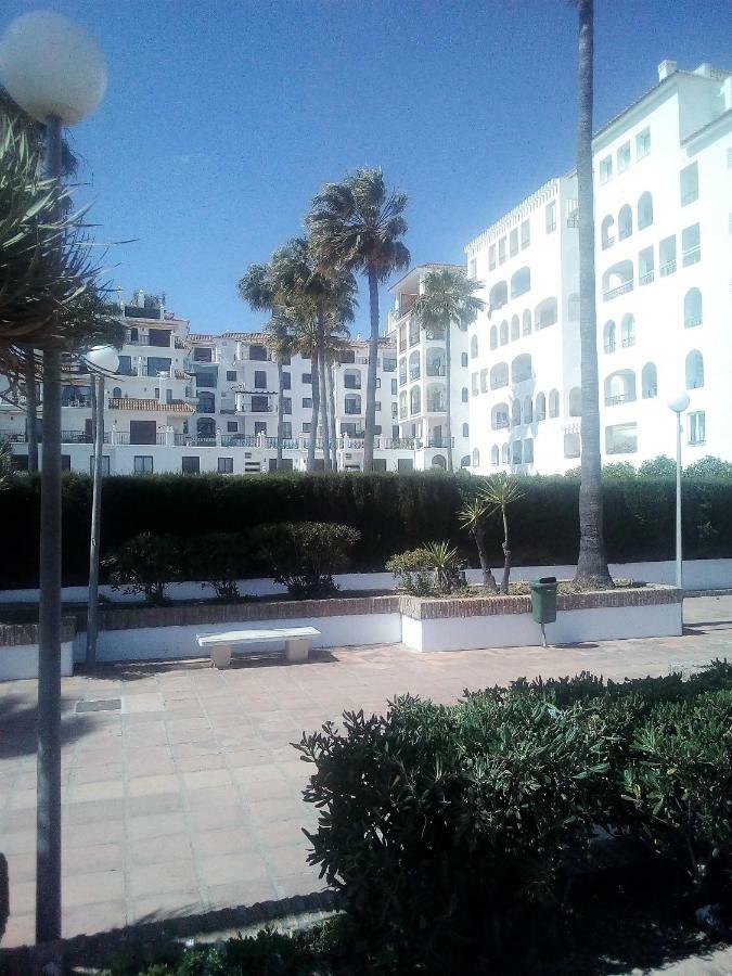 Marina Real 214 - Puerto De La Duquesa Appartement Castillo de Sabinillas Buitenkant foto